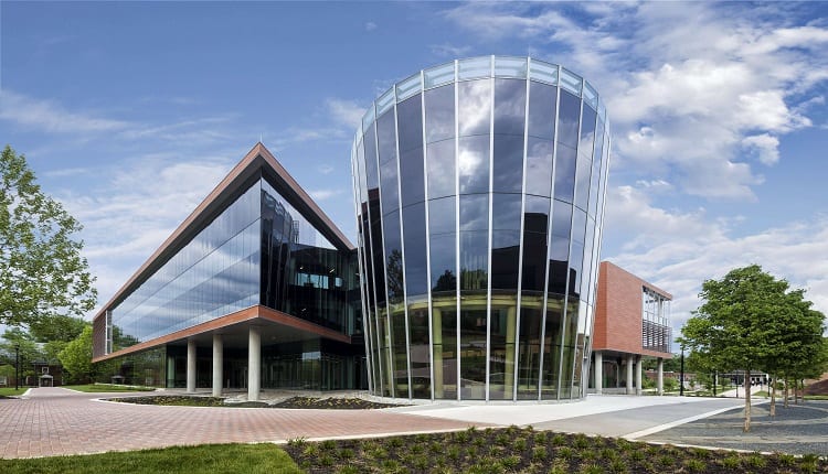 Saint-Gobain leverages Salesforce to simplify the customer experience